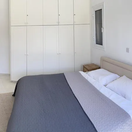 3 Bedroom House Regina Gardens *